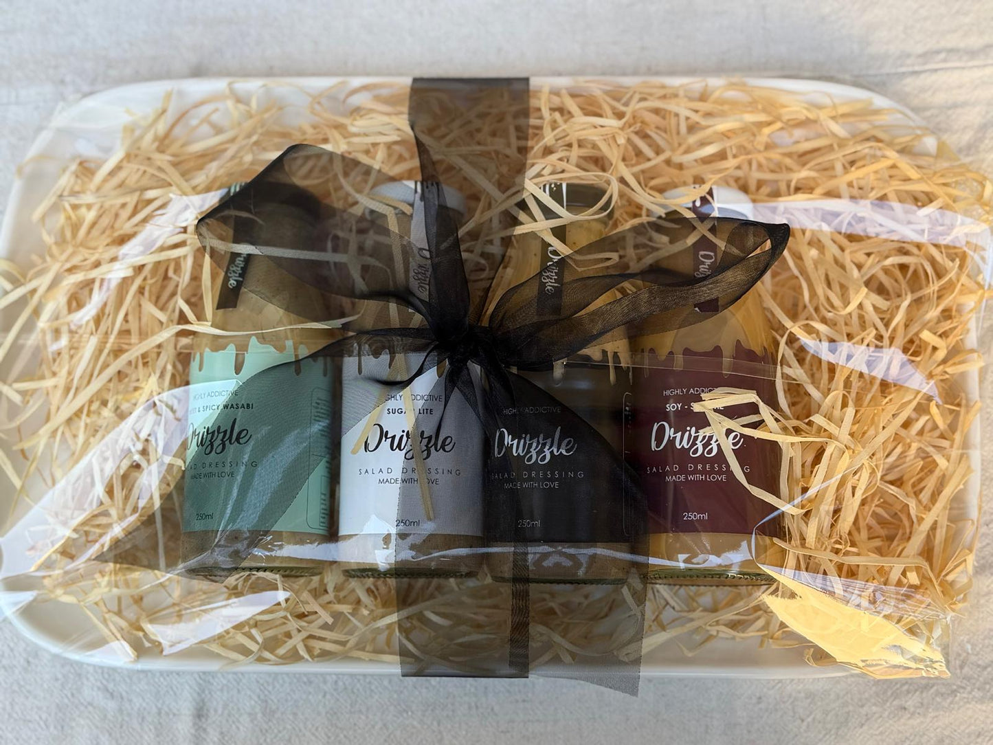 Gift set - Platter with 4 x 250ml Drizzle Bottles